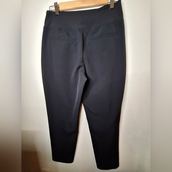 Athleta Endless High Rise Pant Size 6 Black Stretch Pockets Semi-Fitted 533636 - Picture 7 of 12